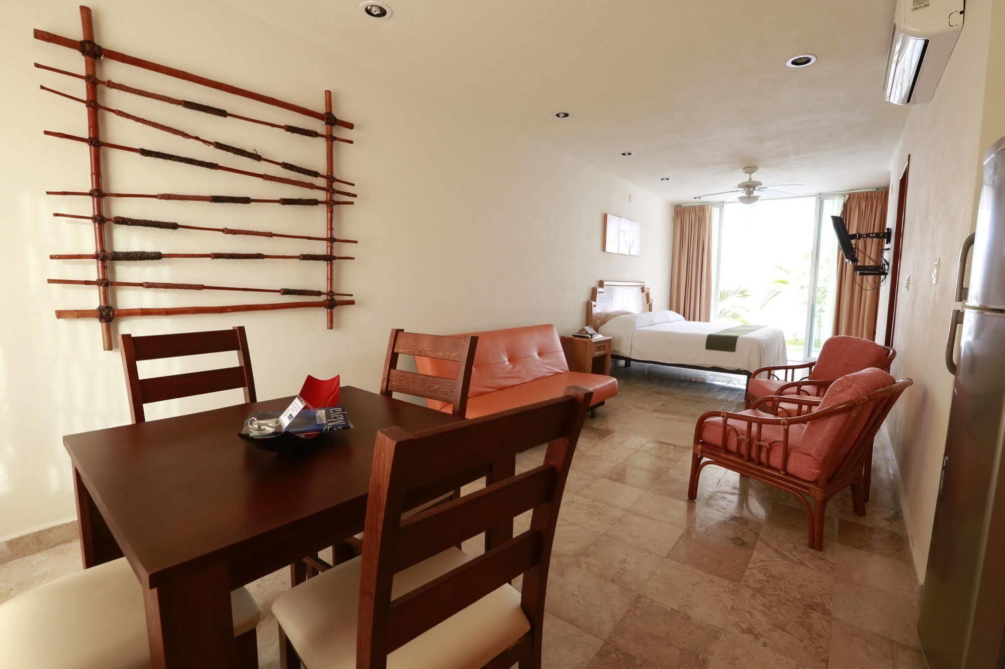 Coral Maya Stay Suites Puerto Aventuras Exteriér fotografie